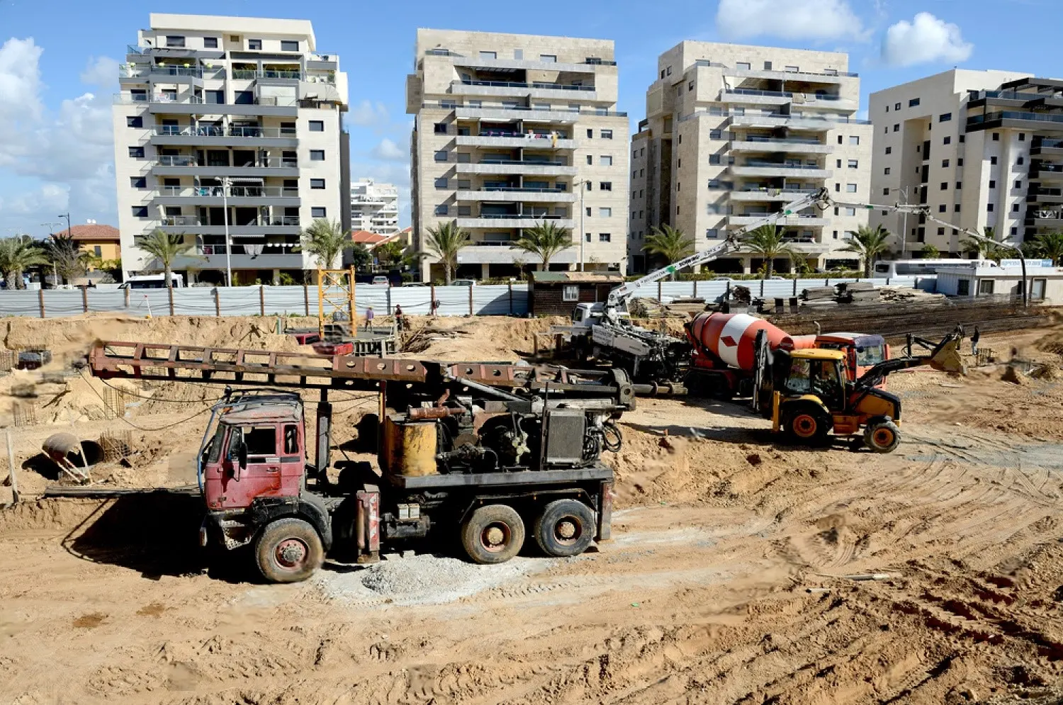 ניטור מערבלי בטון